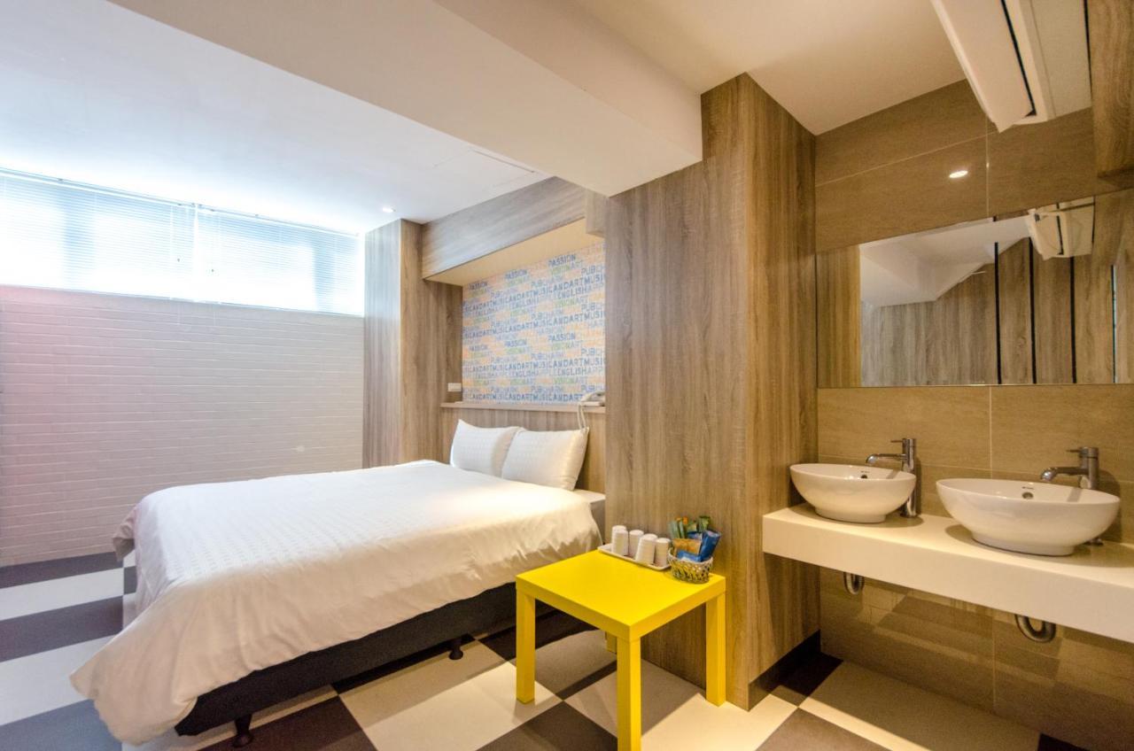 P&E Hotel Đài Nam Ngoại thất bức ảnh