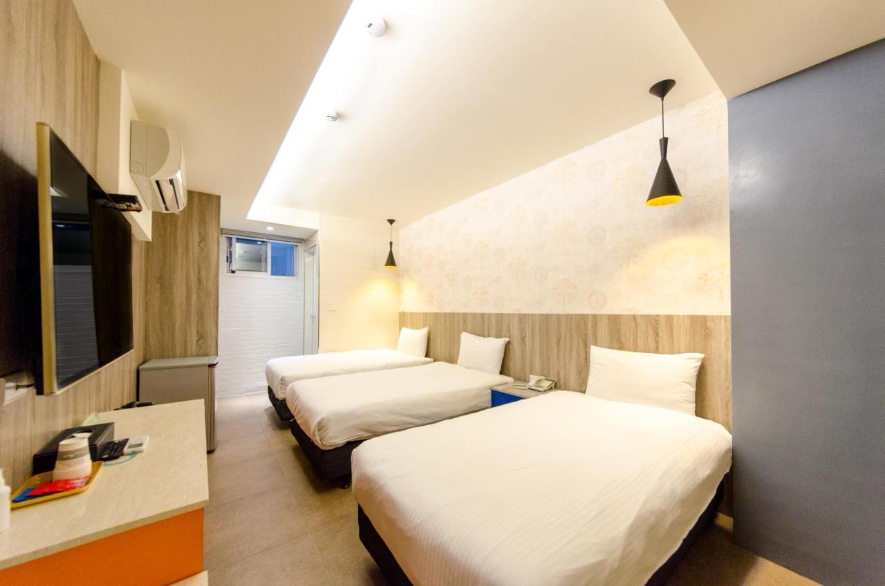 P&E Hotel Đài Nam Ngoại thất bức ảnh
