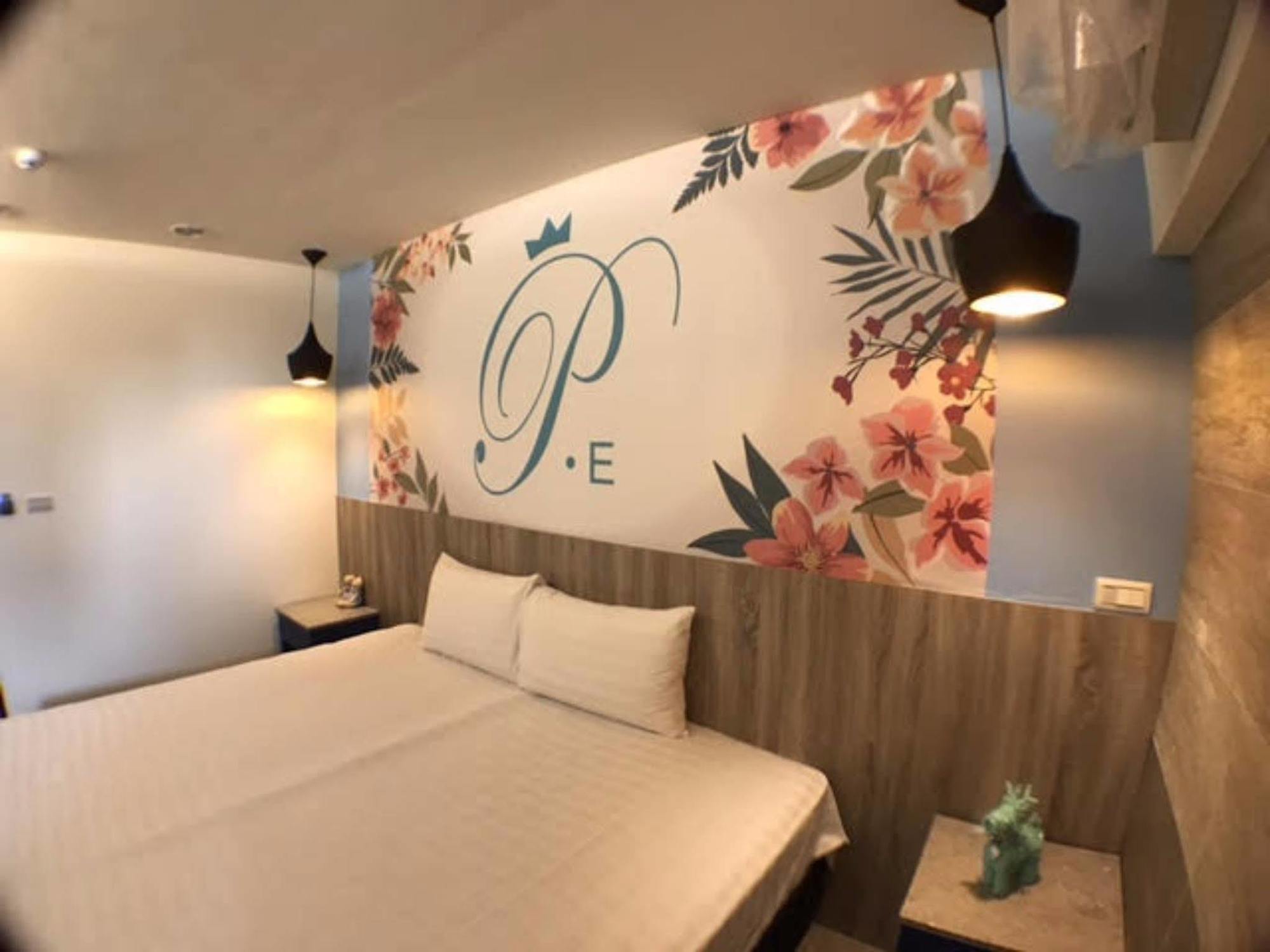 P&E Hotel Đài Nam Ngoại thất bức ảnh