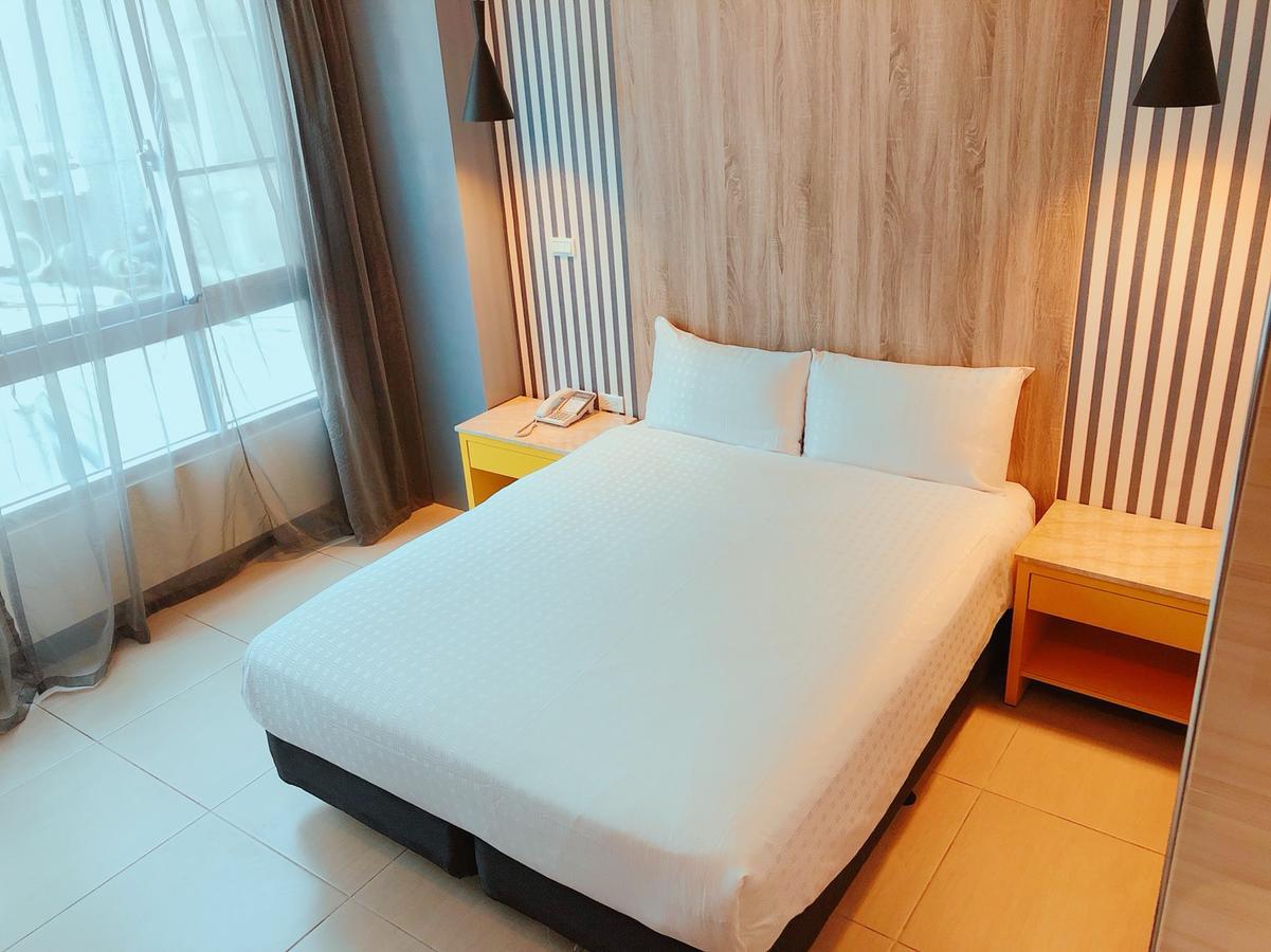 P&E Hotel Đài Nam Ngoại thất bức ảnh